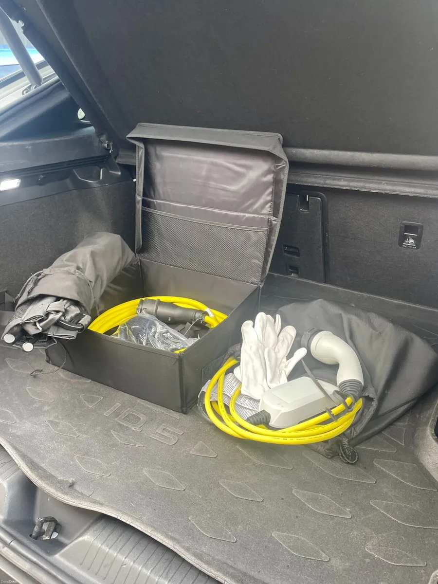 Volkswagen ID.5 150kW Tech Pro Performance 77kWh - Image 2