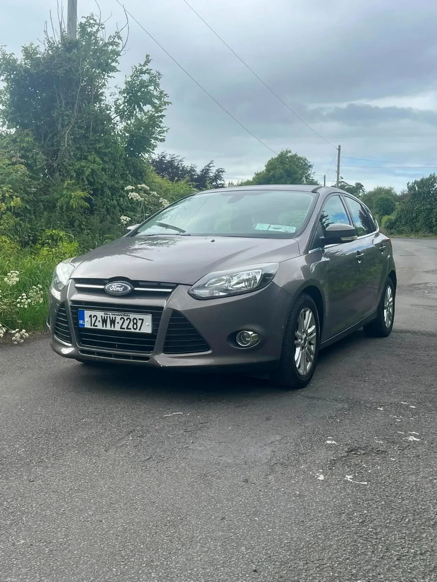 12 Ford Focus Titanium, Wet Belt Done, Warranty - Image 2