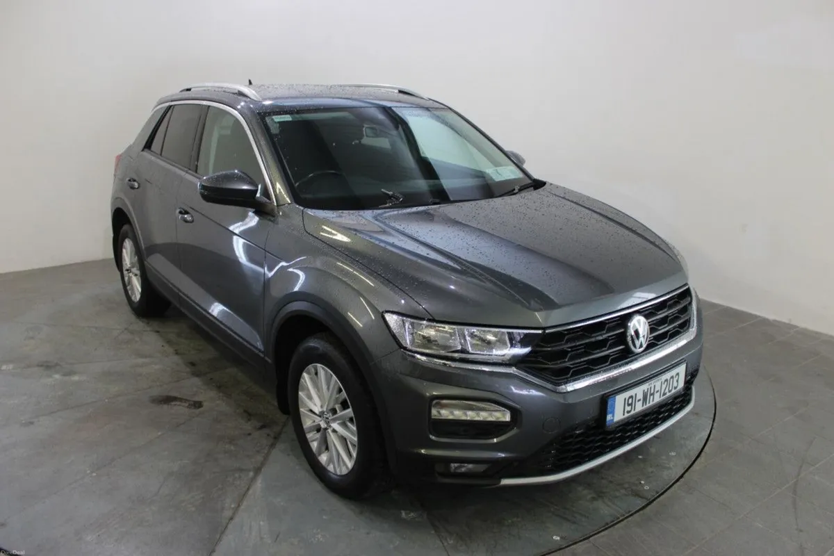 Volkswagen T-Roc 1.6 TDI 115bhp Design - TENDER 1 - Image 1