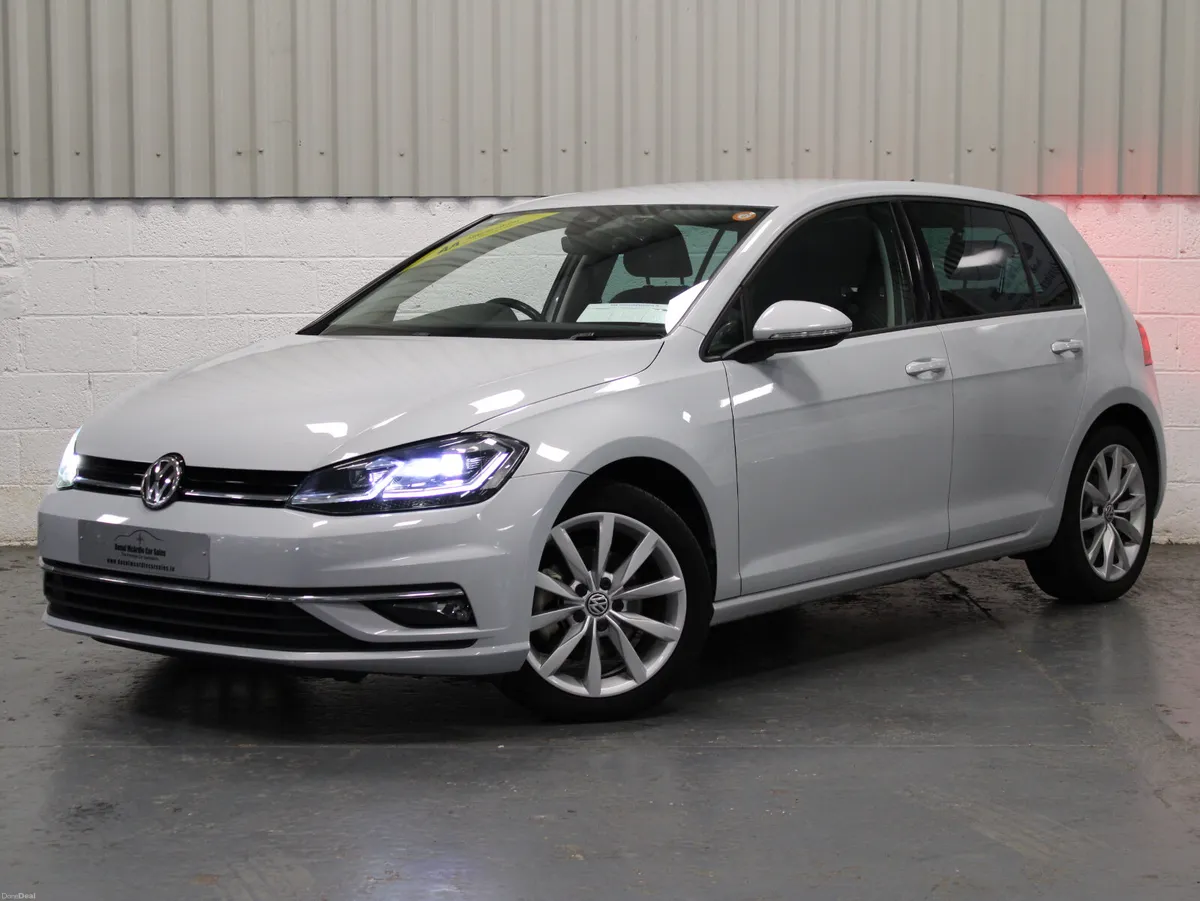 2019 Volkswagen golf Pearl - Image 1