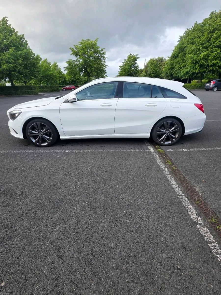 Stunning Mercedes Benz CLA AMG LINE SHOOTING BRAKE - Image 4