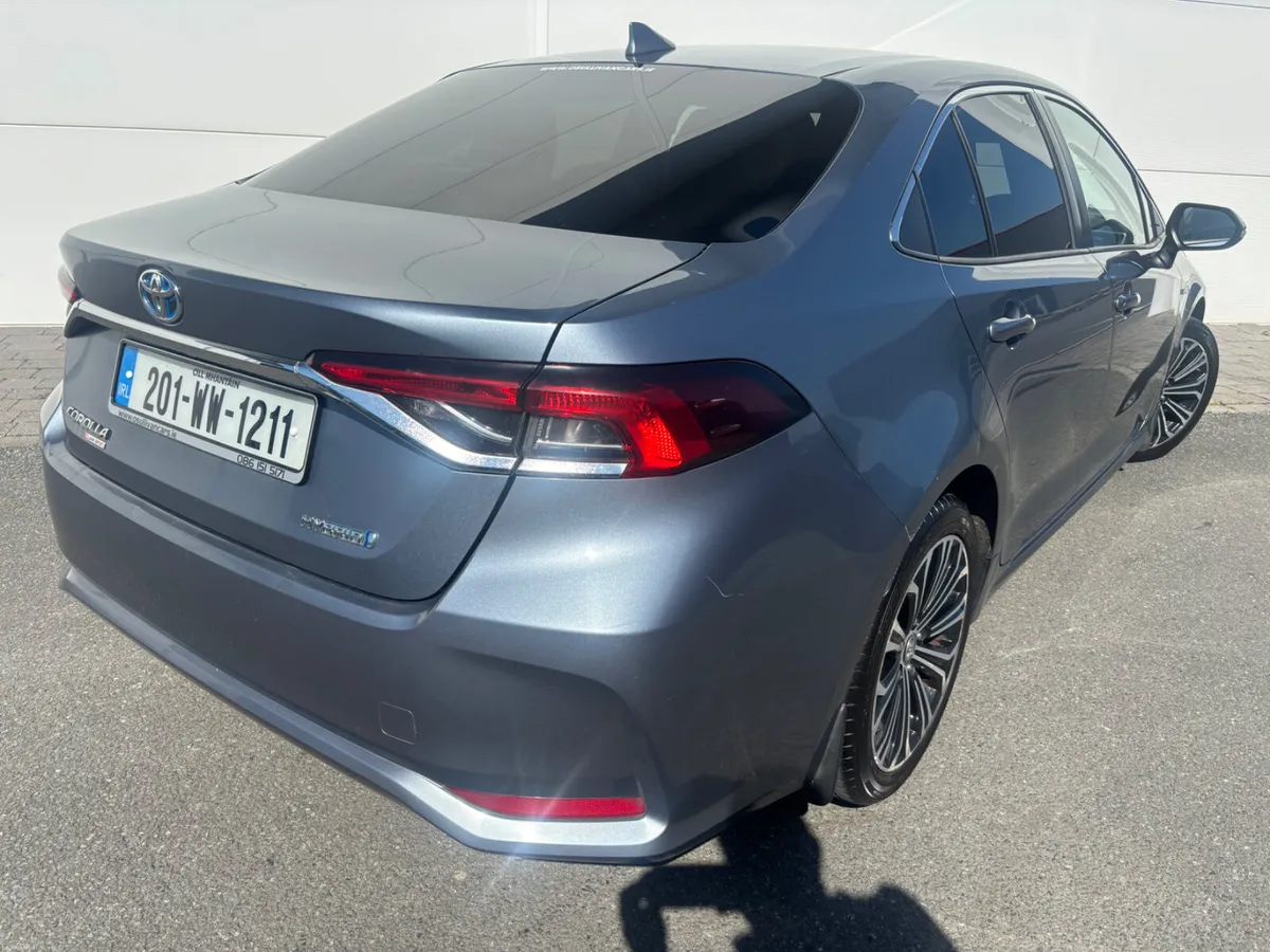 2020  TOYOTA COROLLA HYBRID LUNA SPORT NCT 2/28 - Image 6