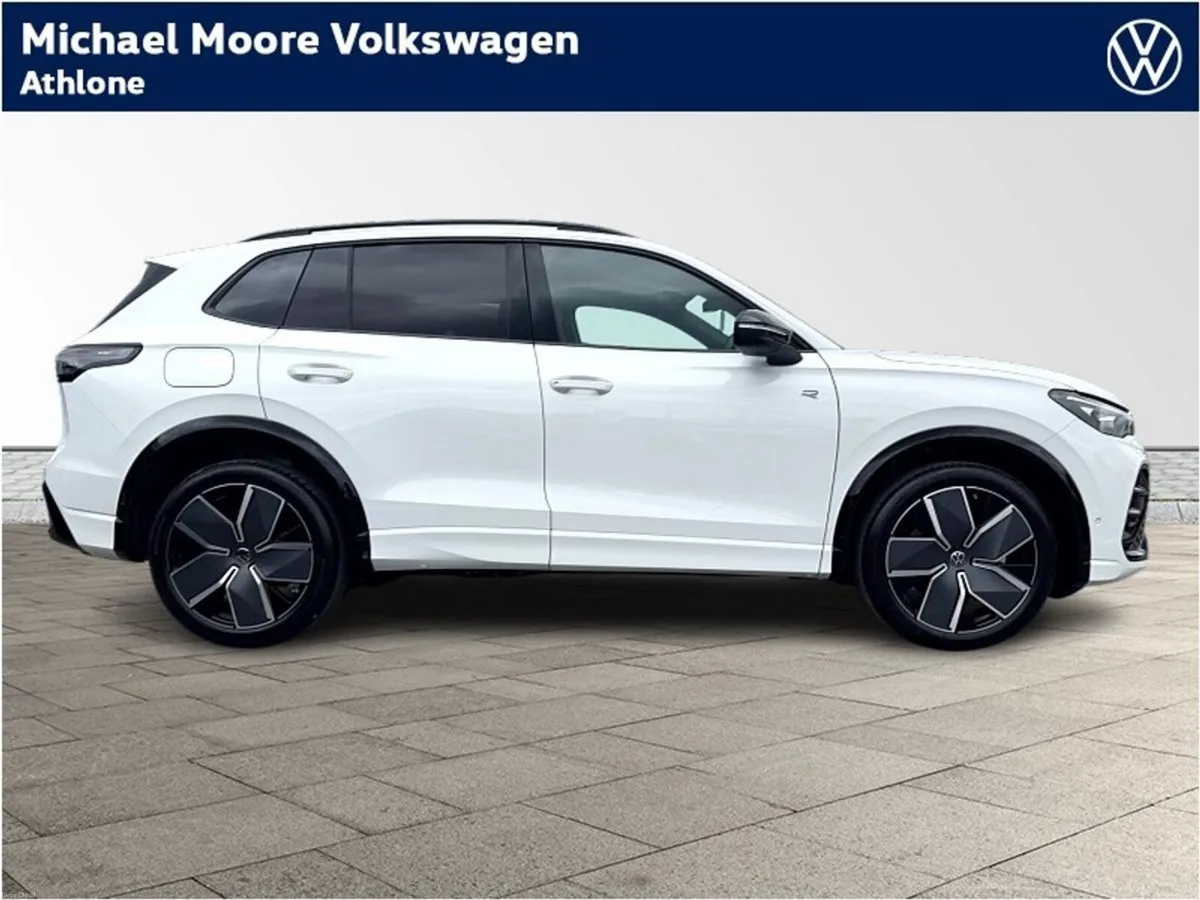 Volkswagen Tiguan R-Line 75 2.0TDI DSG 150HP - Image 6