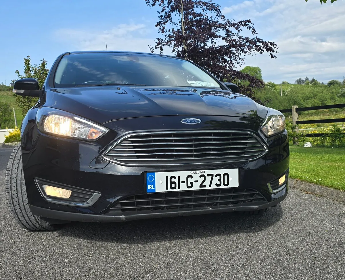 Ford Focus 5DR 1.5 TD 95PS 6SPD 4DR - Image 2