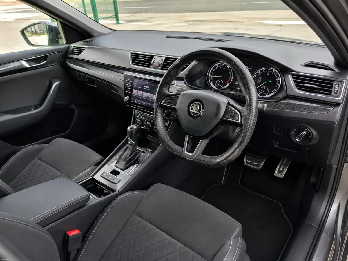 Skoda Superb Sportline 190 BHP DSG Auto - Image 2