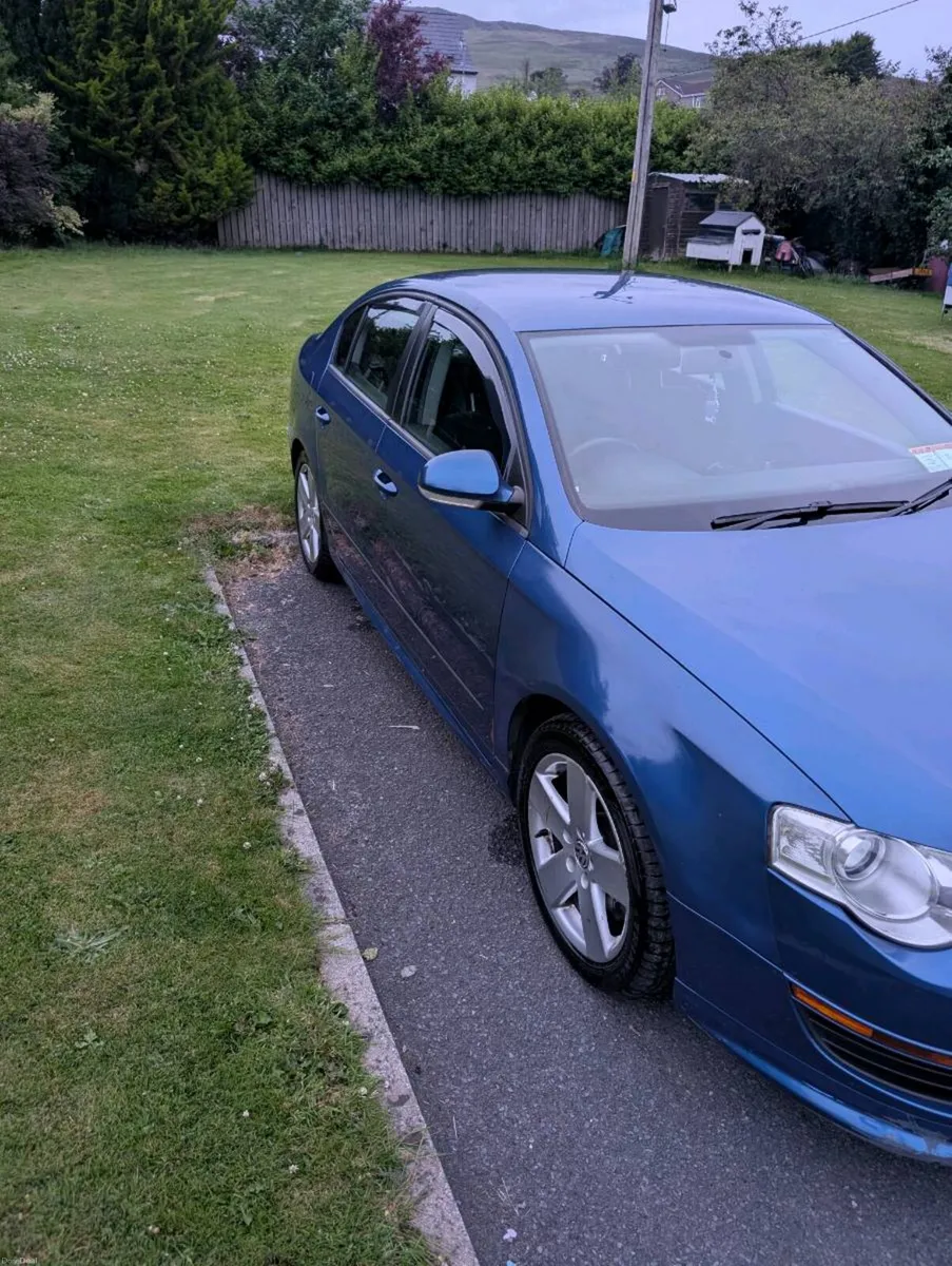 Volkswagen Passat Rline 2009 - Image 3