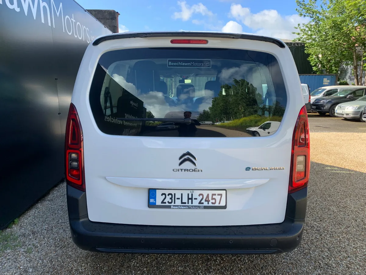 CITROEN BERLINGO E-FEEL 7 SEATER 50KWH ELECTRIC - Image 4