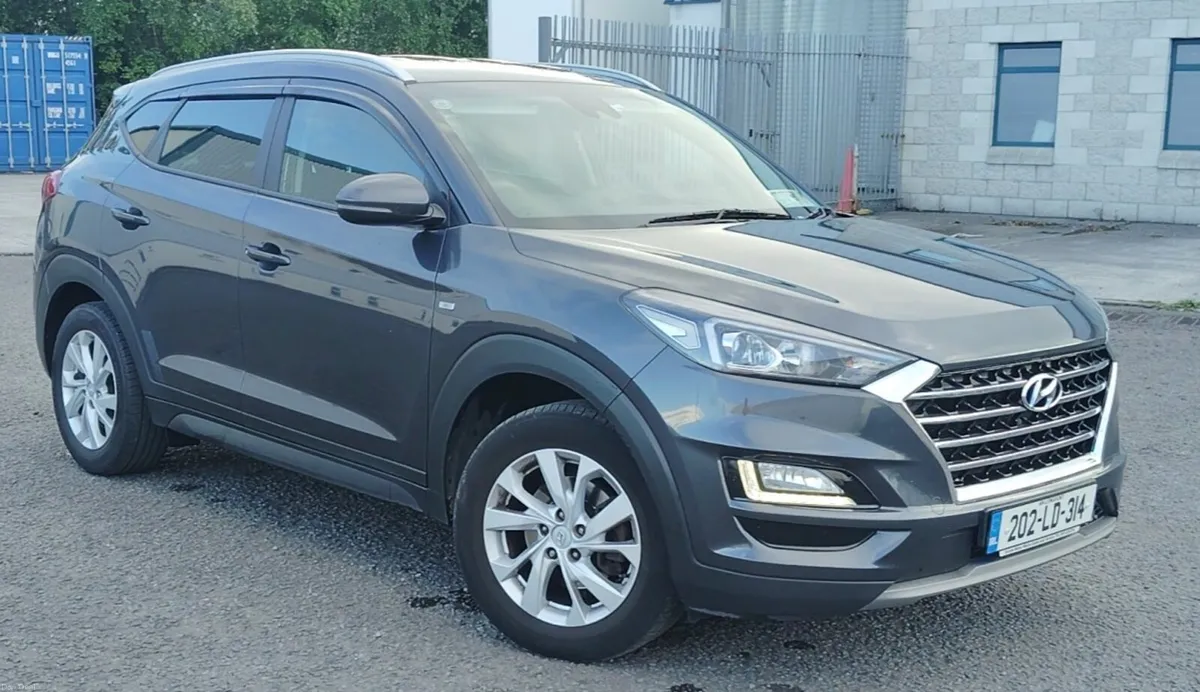 202 Hyundai Tucson Auto 1.6 CRDi - Image 3