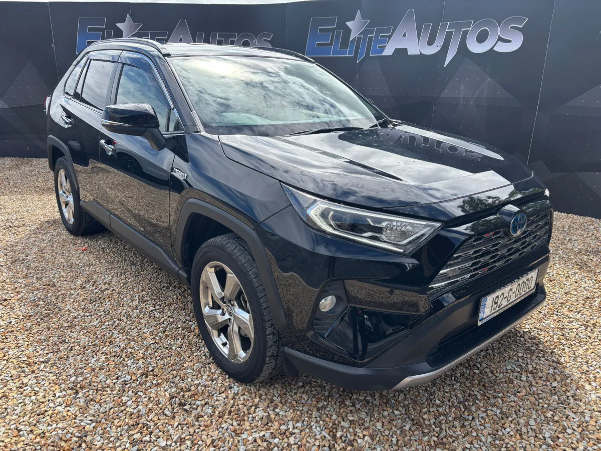 Toyota Rav 4 AWD Sol Hybrid 2019 - Image 1