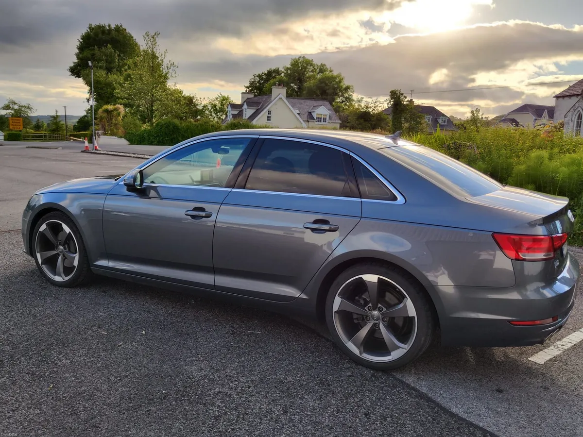 2017 Audi A4 Ultra Diesel Sport - Image 3