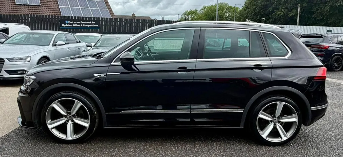⭐️2017 Volkswagen Tiguan R Line⭐️ - Image 4