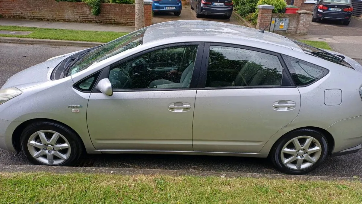 Toyota prius low mls and nct - Image 3
