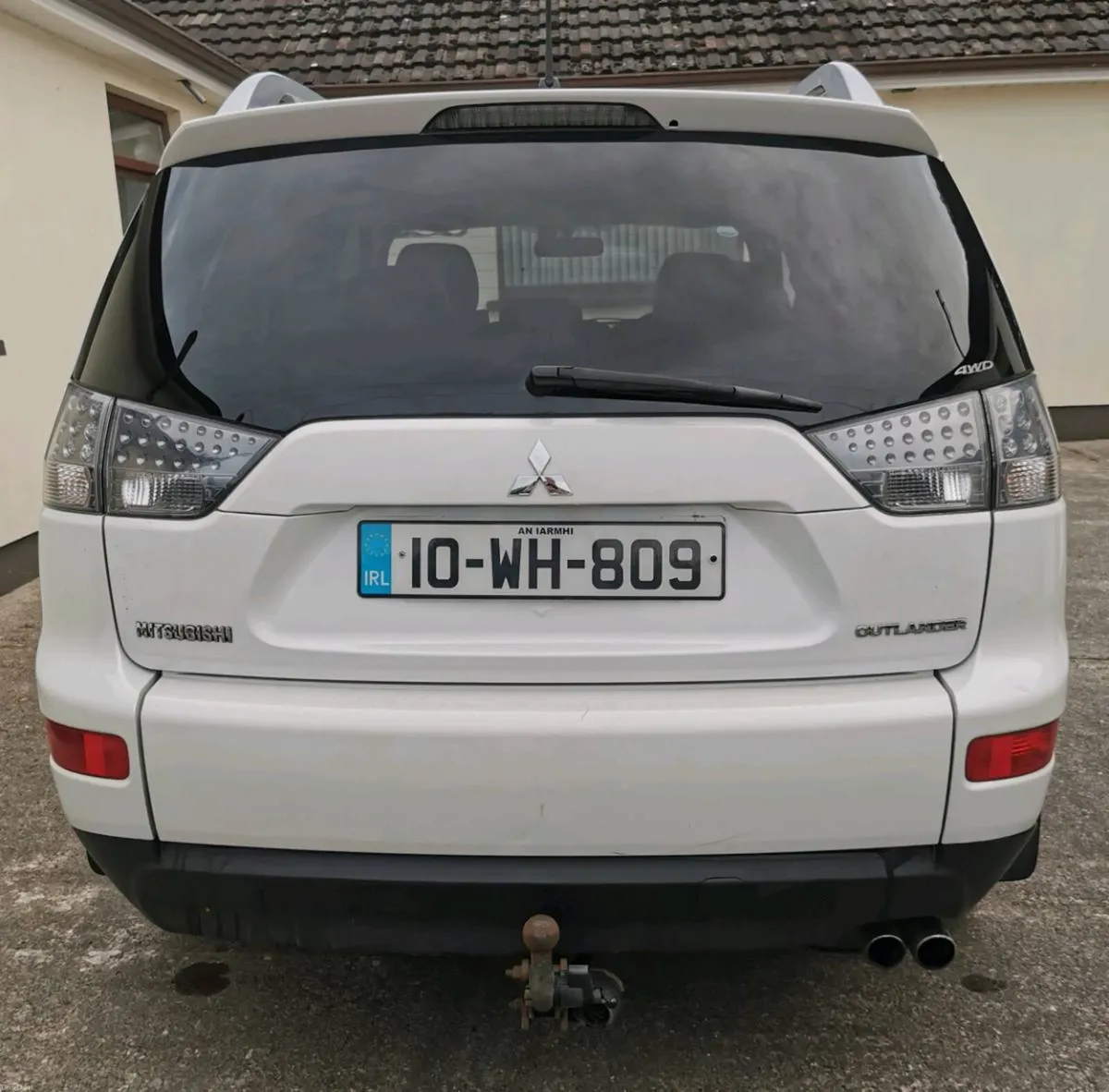 Mitsubishi Outlander 2010 2.0d Intense Model - Image 4