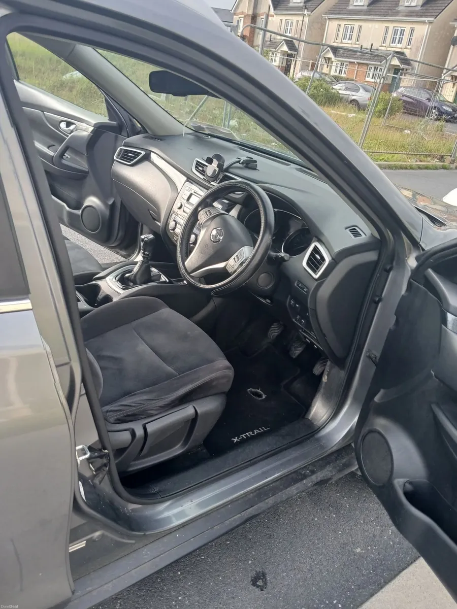 Nissan X-Trail 2016 - Image 4