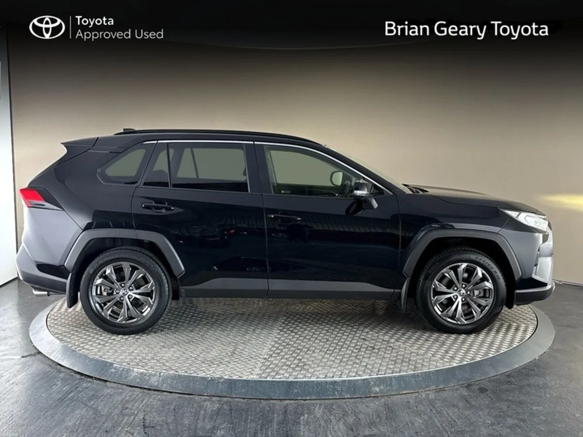 Toyota RAV4 HYBRID SOL - Image 3
