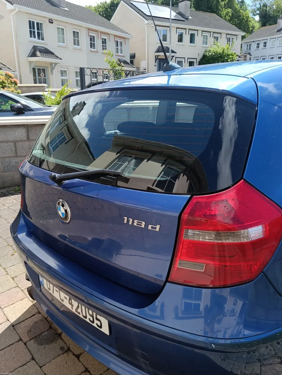 BMW 1-Series 2007 - Image 2