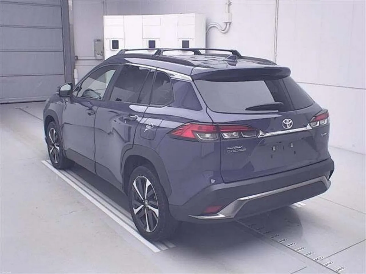 2024 Toyota Corolla Cross 1.8 Hybrid LUNA LEATHER - Image 2
