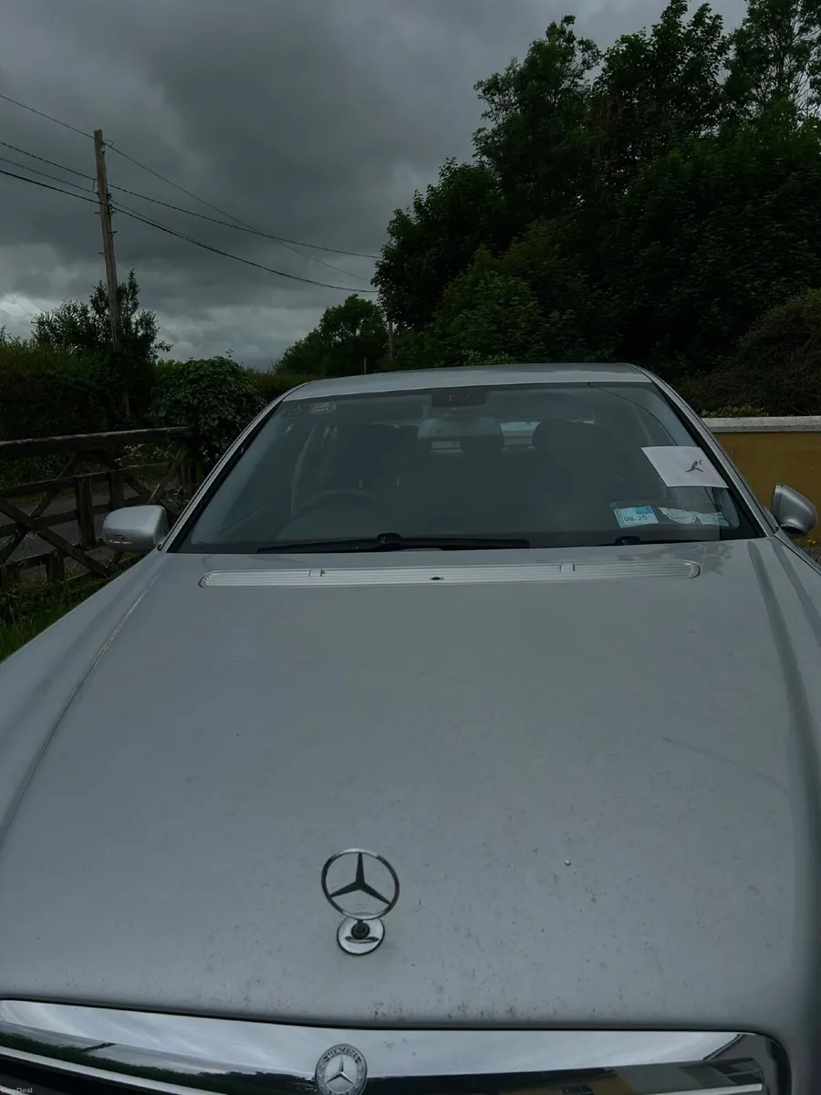 Mercedes-Benz E-Class 2007 - Image 1