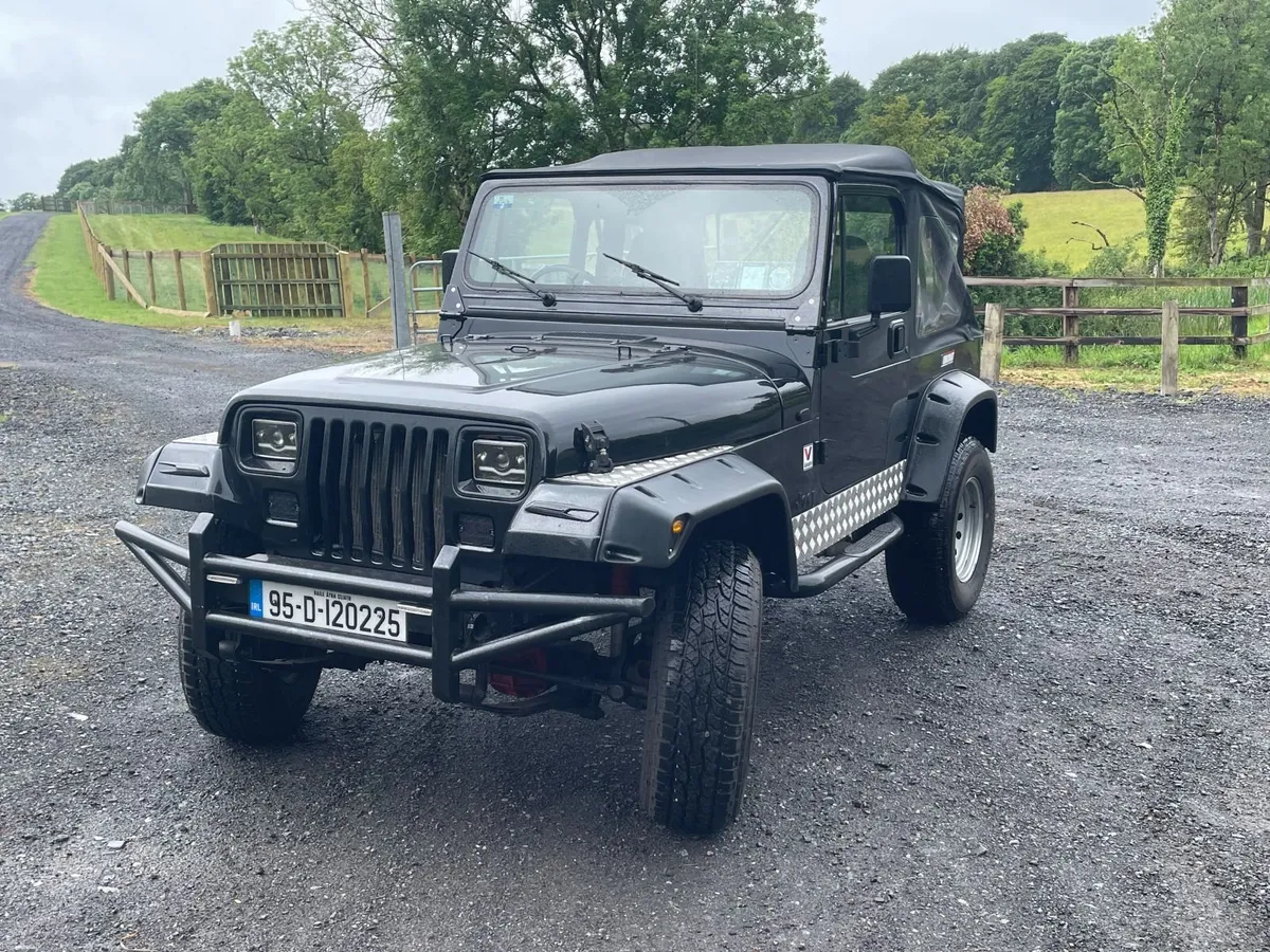 Jeep Wrangler 1995 YJ 4.0 (Classic Car Tax €56) - Image 2