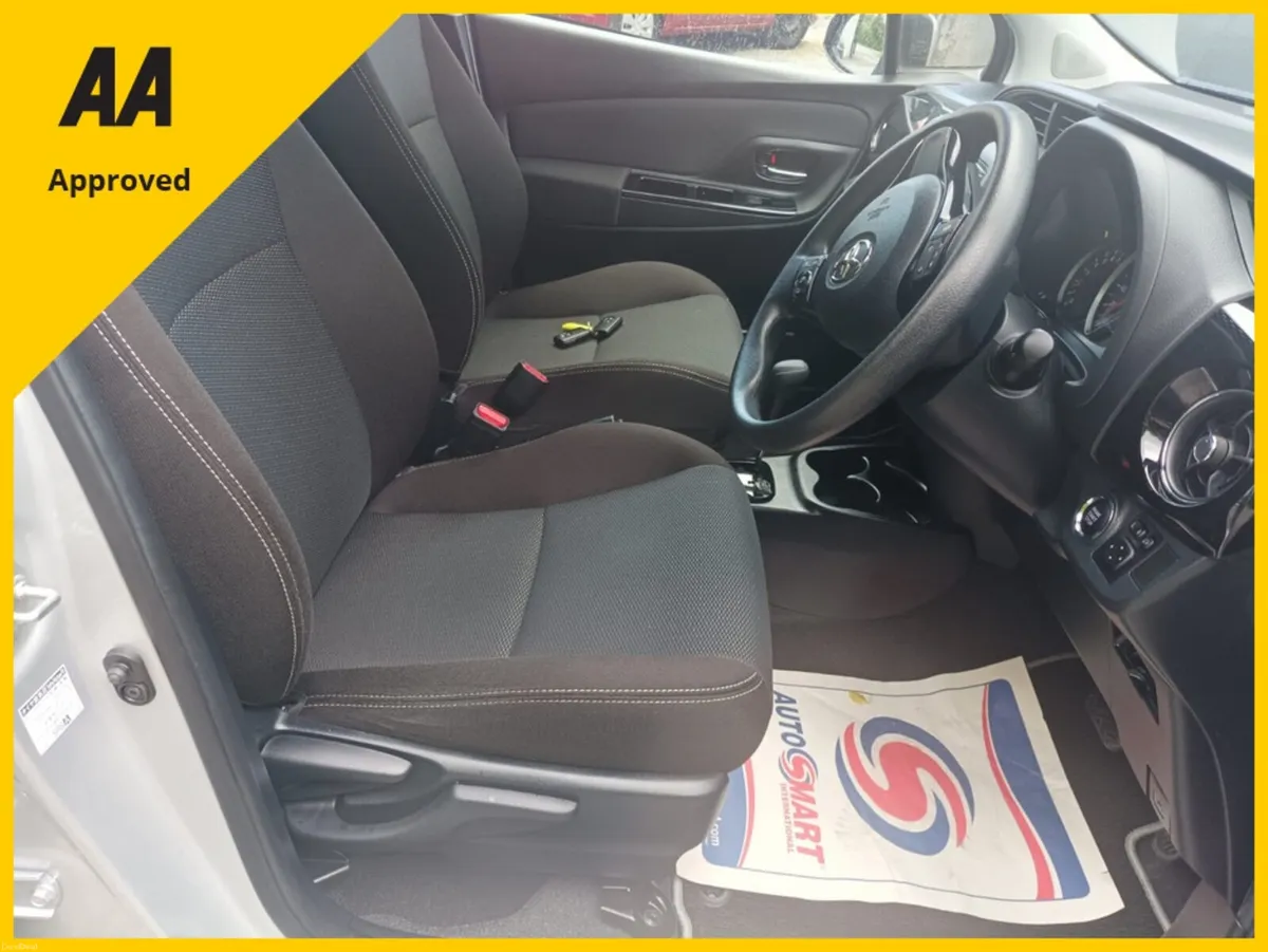 Spotless Toyota Yaris 1.3 Automatic, 2020 - Image 4