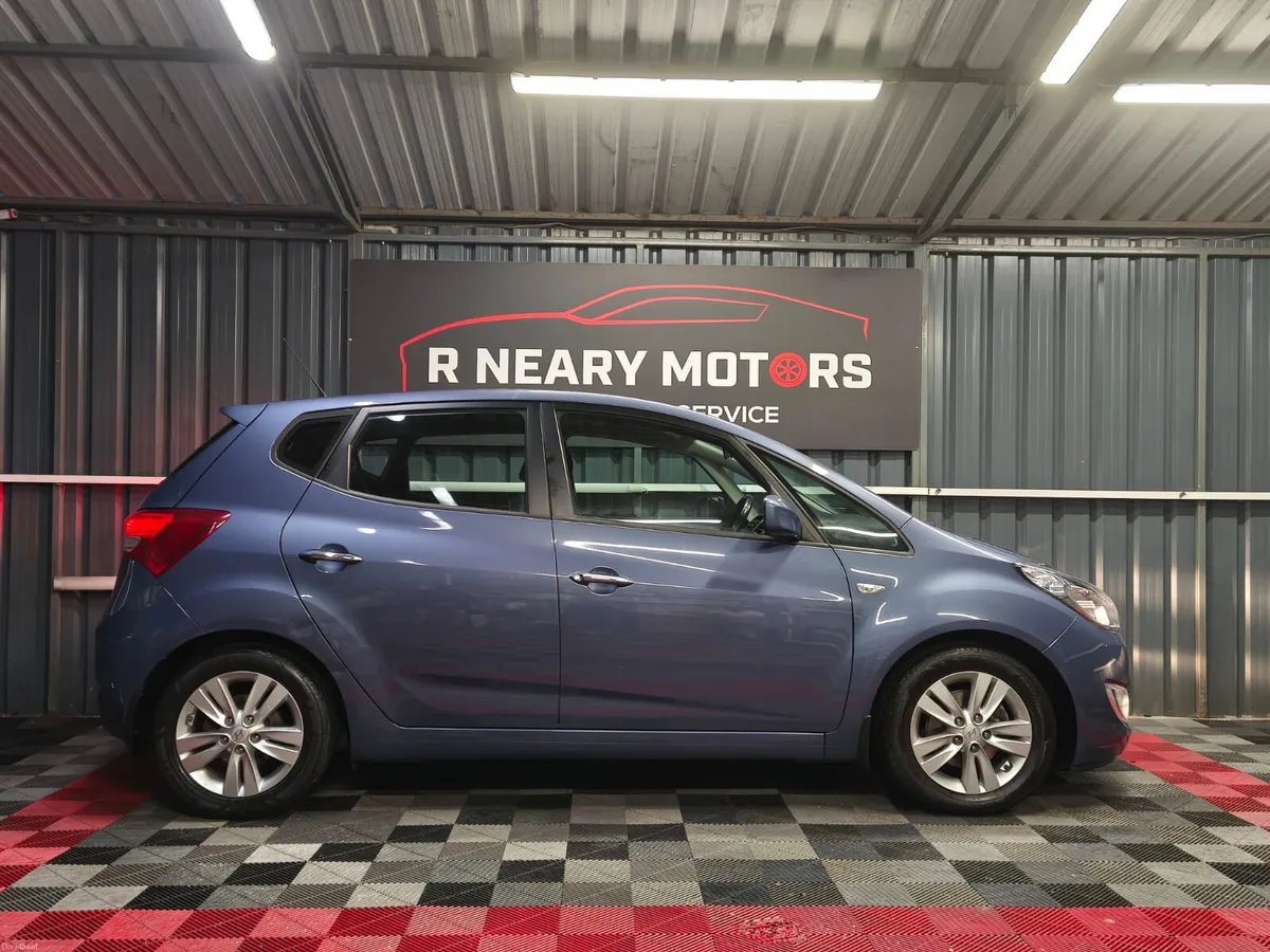 2015 Hyundai ix20 1.4 Diesel 90hp Deluxe Manual - Image 2