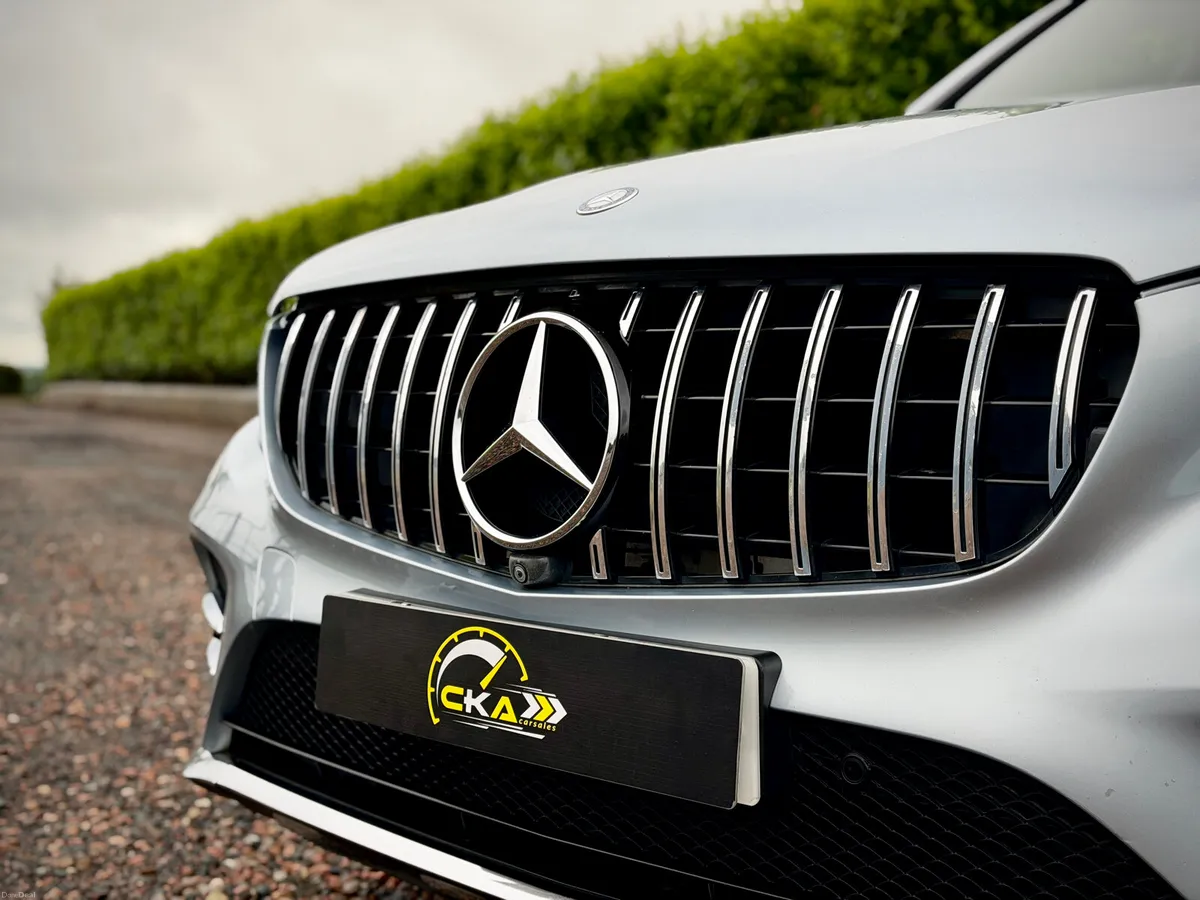 2016 Mercedes-Benz GLC-Class GLC 220d 4Matic AMG - Image 4