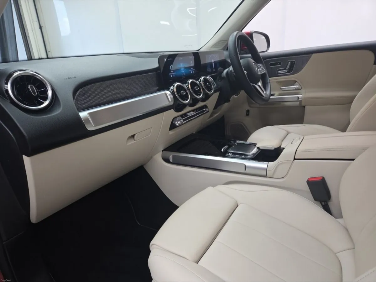 Mercedes-Benz GLB 200D Progressive Auto - Image 4