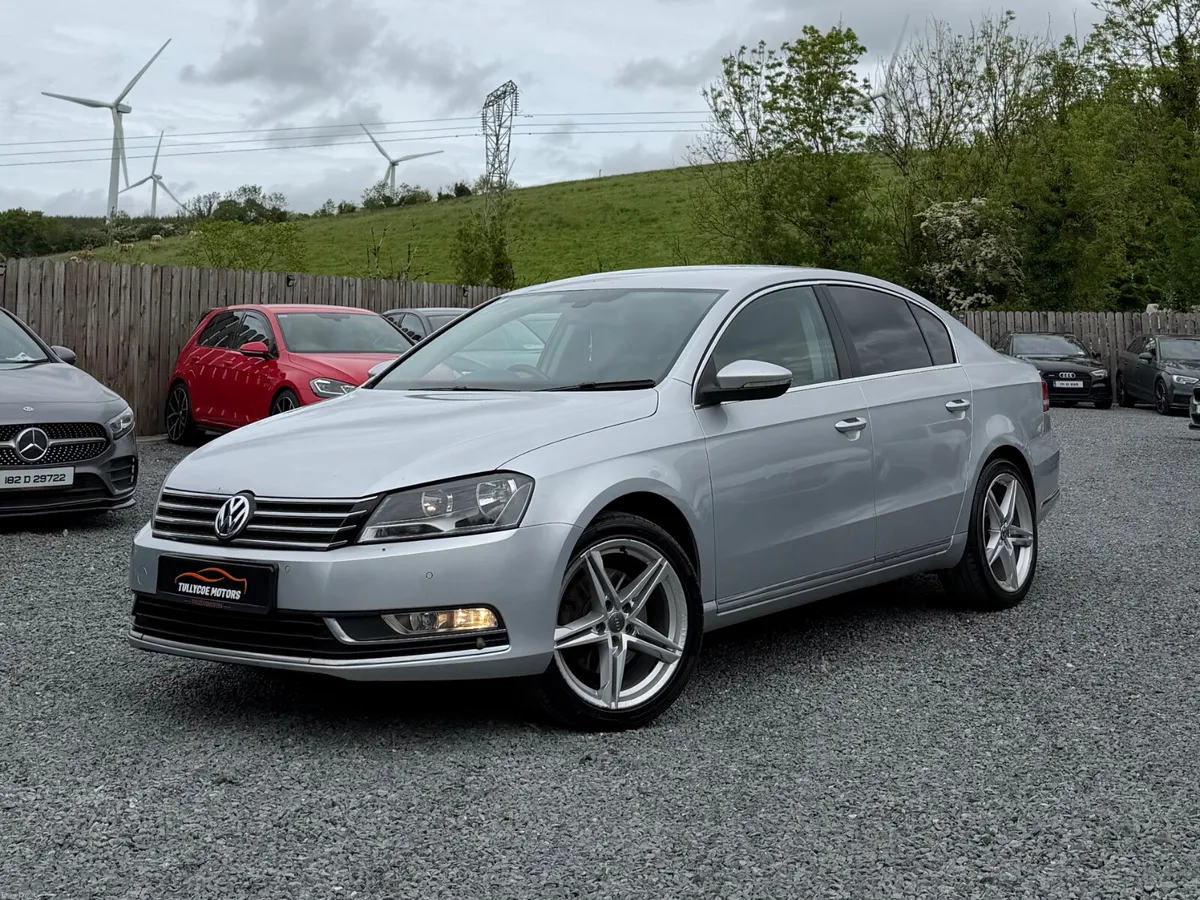 VOLKSWAGEN PASSAT 2014 - Image 1