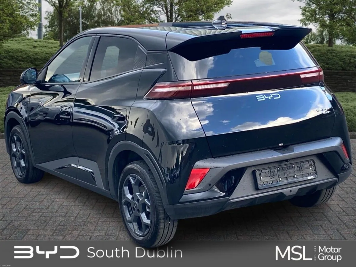BYD DOLPHIN SURF Comfort 60kWh 204PS - Image 4