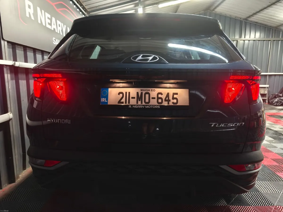2021 Hyundai Tucson 2WD Comfort Plus - Image 2