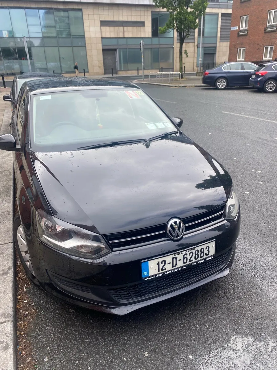 2012 Volkswagen polo - Image 2