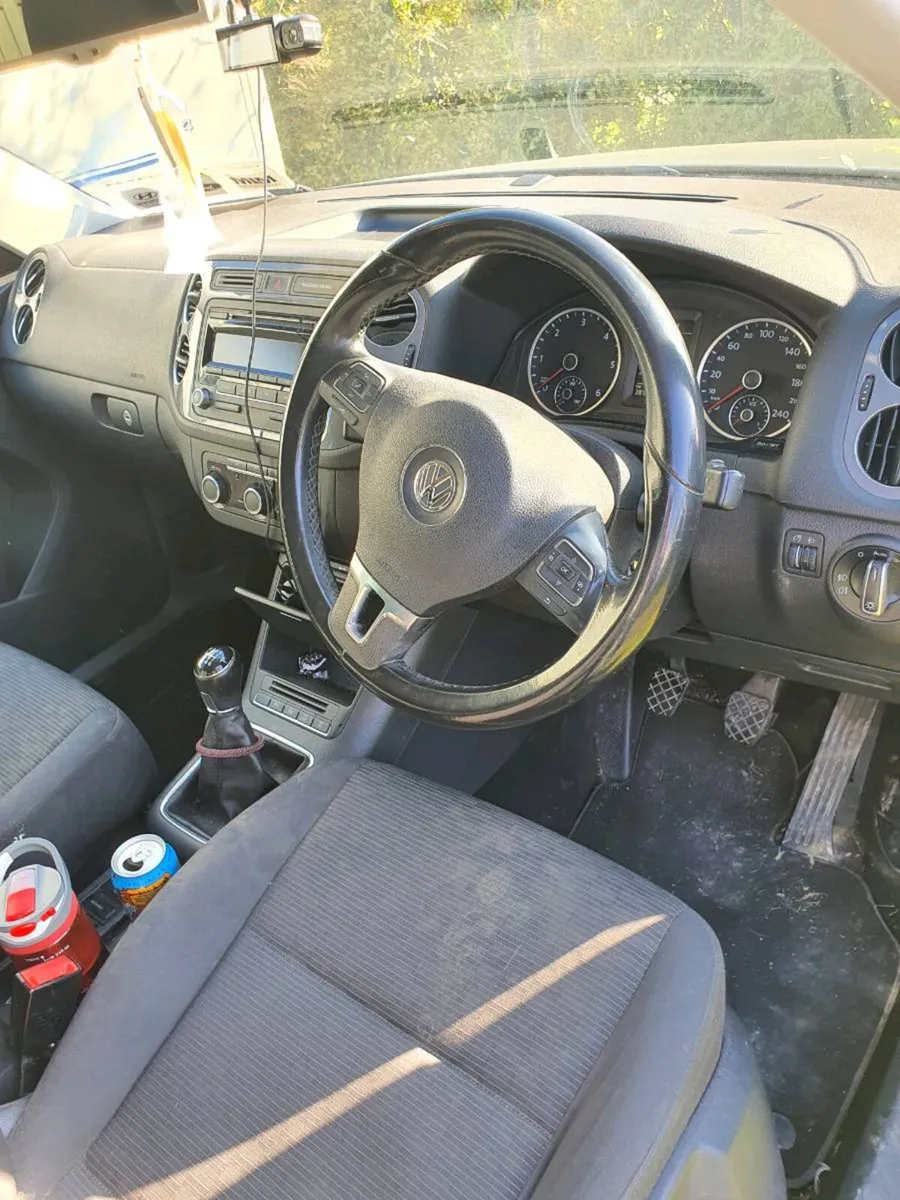 Volkswagen tiguan - Image 3