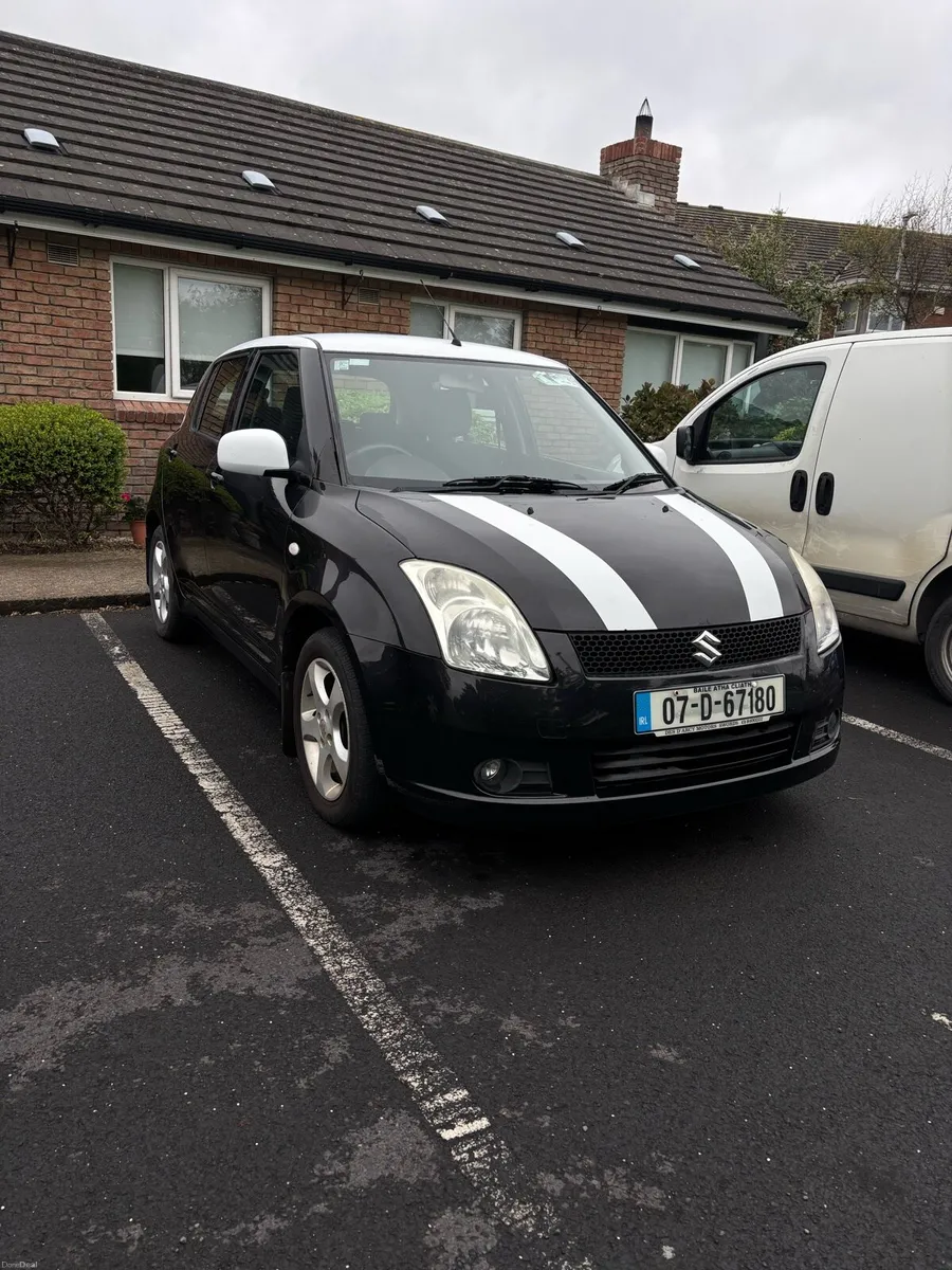 SUZUKI SWIFT LOW MILES ! - Image 1