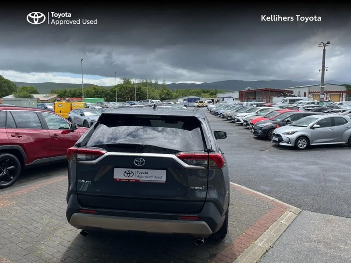 Toyota RAV4 RAV4 HYBRID SOL - Image 4