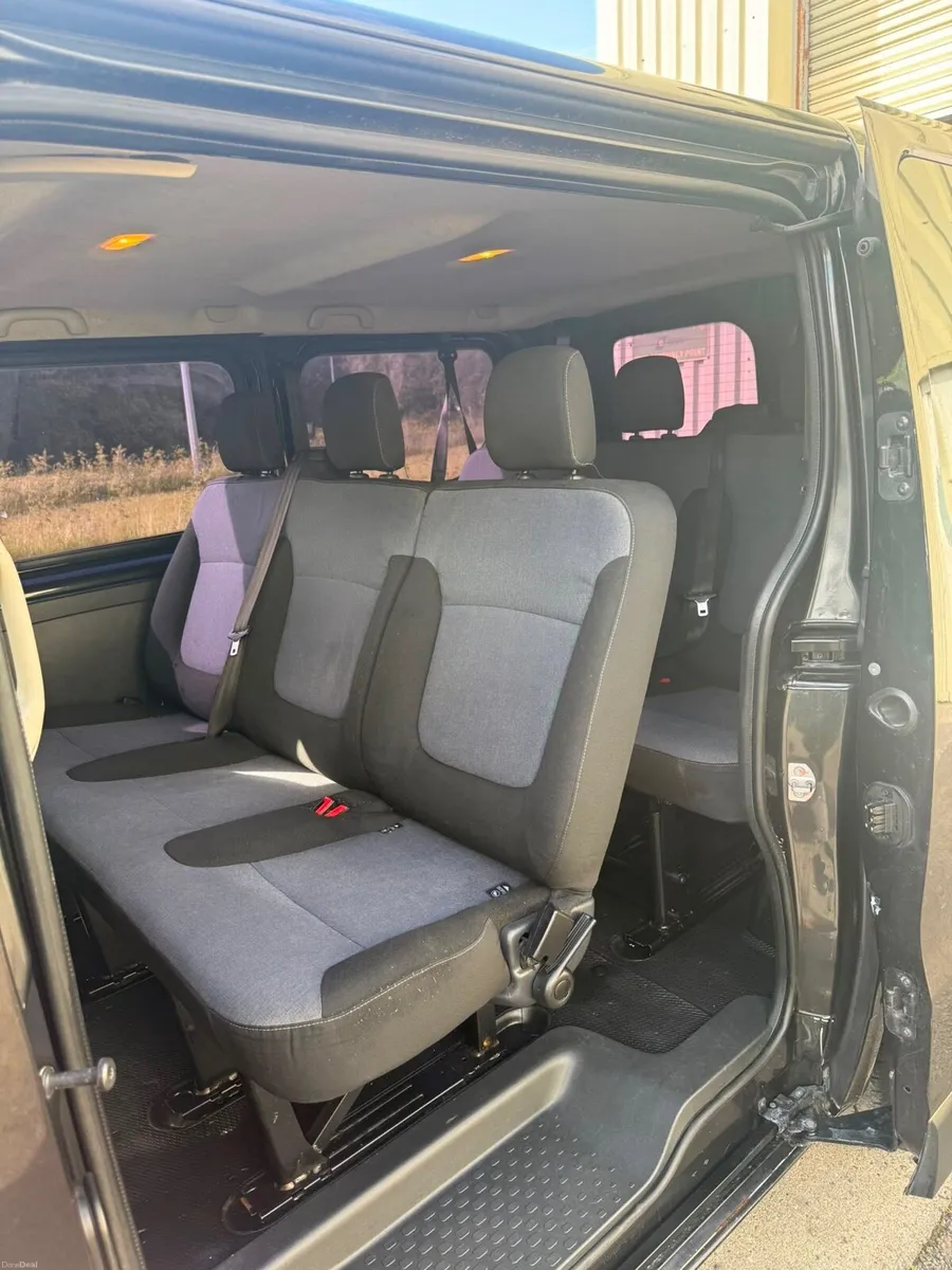 Opel Vivaro - Image 4