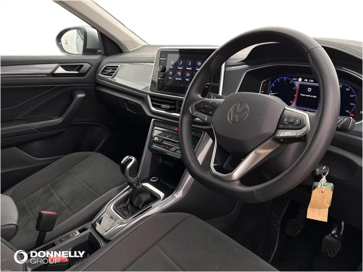 Volkswagen T-roc Hatchback Style - Image 6