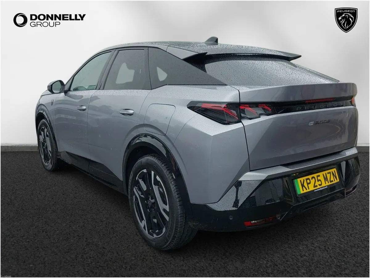 Peugeot 3008 E- Electric Estate GT - Image 2