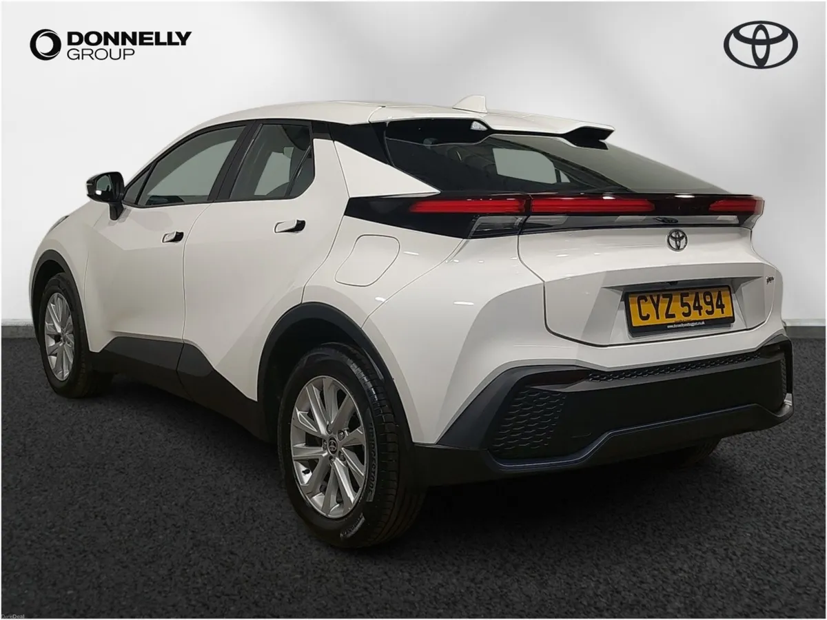 Toyota C-HR C-Hr Hatchback Icon - Image 2