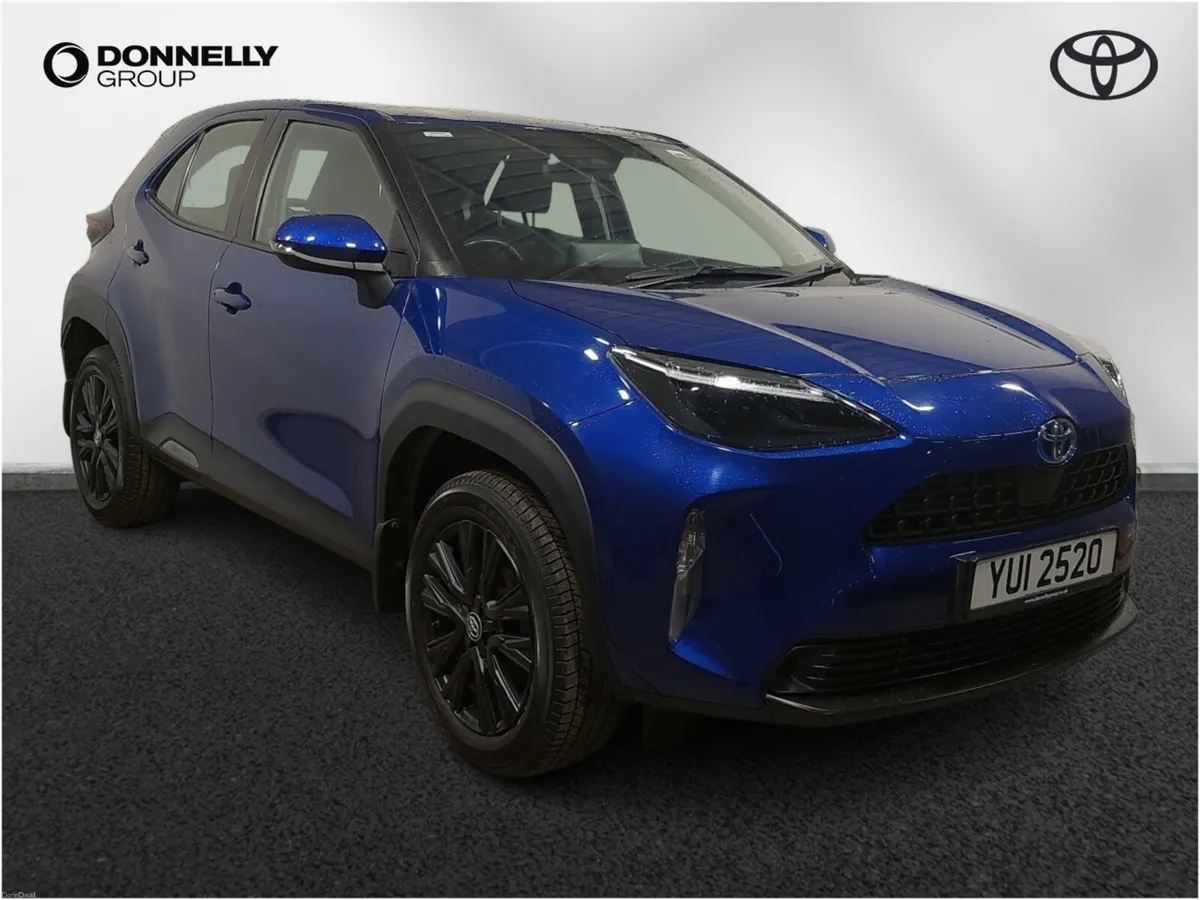 Toyota Yaris Cross Estate Icon - Image 1