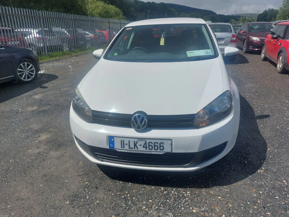 Volkswagen Golf 2011 - Image 1