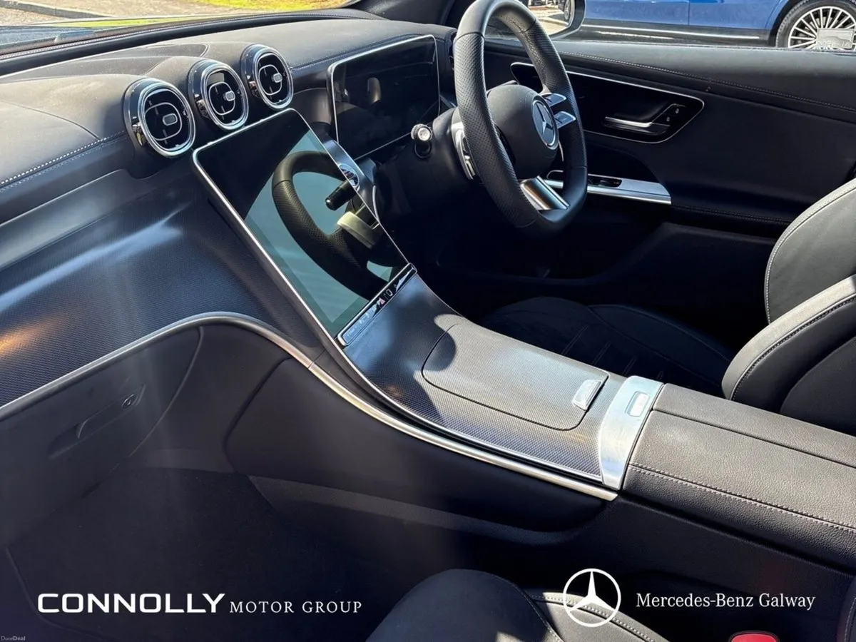 Mercedes-Benz GLC GLC300e AMG Line - Image 5