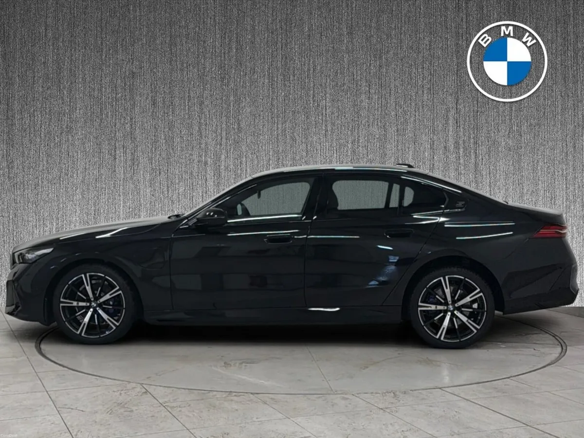 BMW 5-Series 530e M Sport Saloon IMMEDIATE DELIVER - Image 4