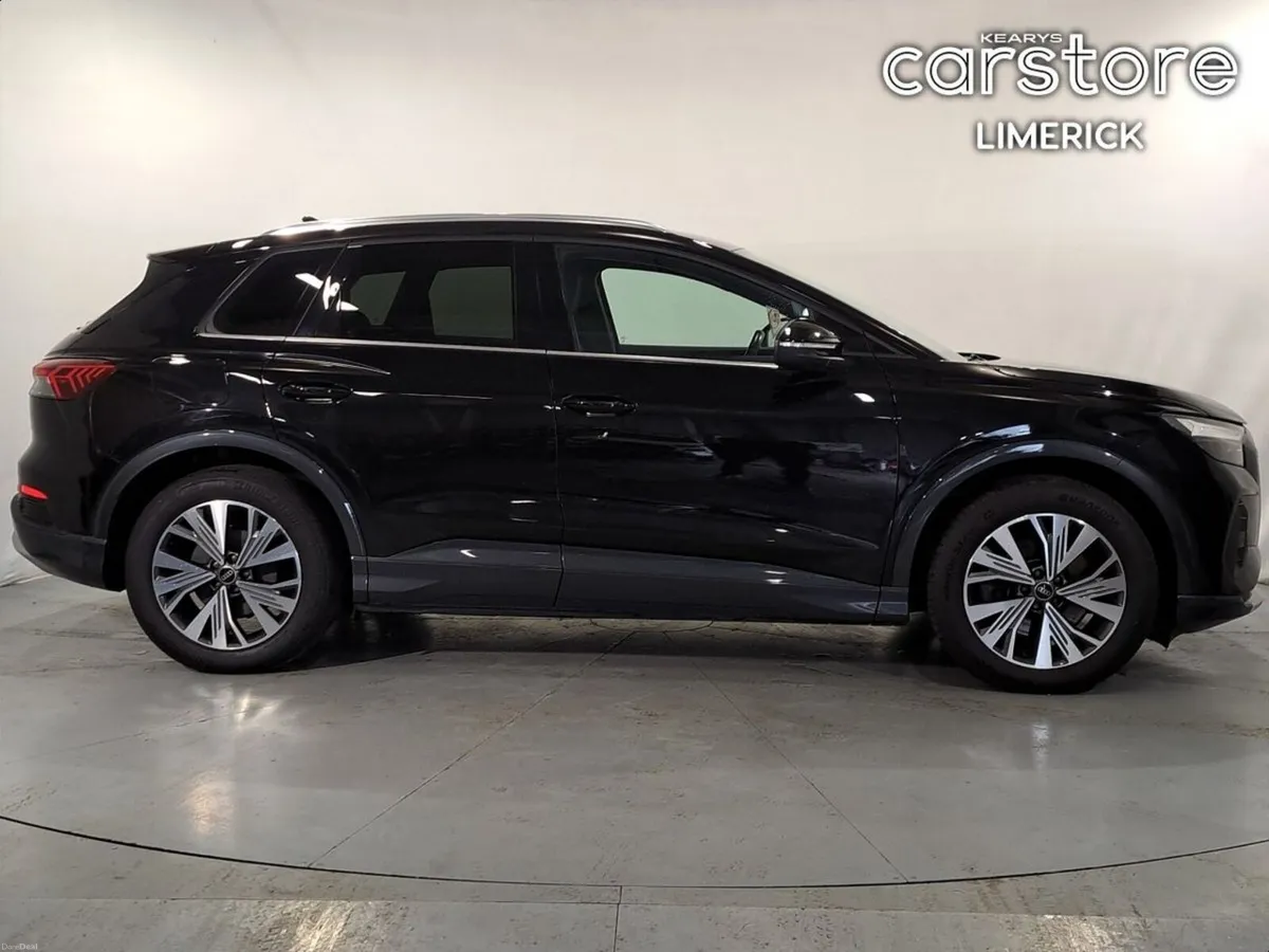 Audi Q4 e-tron Q4 E-Tron Sport 40  Sport  40 204 E - Image 2