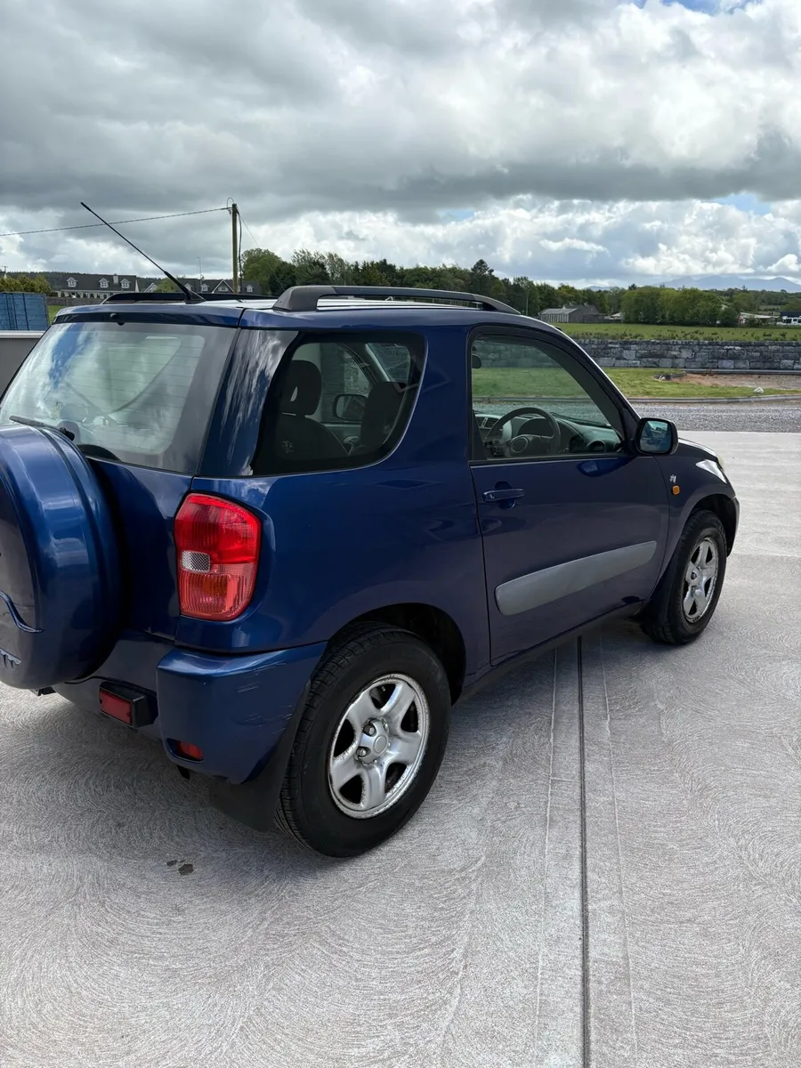2003 Toyota Rav low milage - Image 4