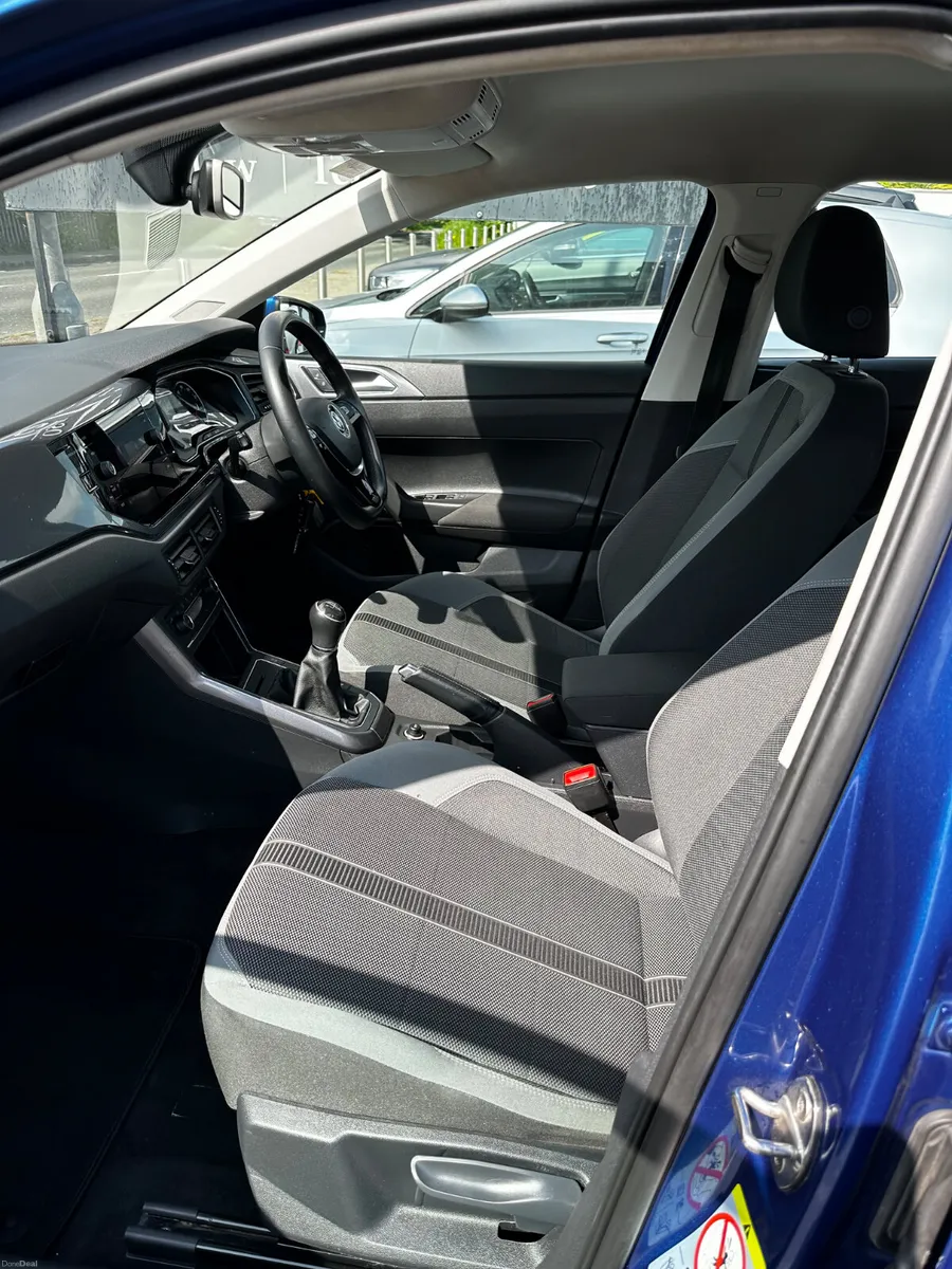 192 Volkswagen Polo 1.0 TSi Petrol - Image 4