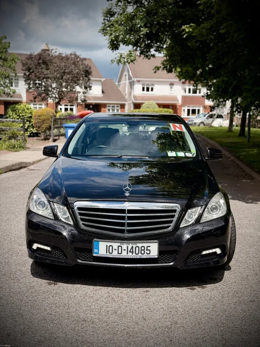 Mercedes e200, 2010, 182k km - Image 2