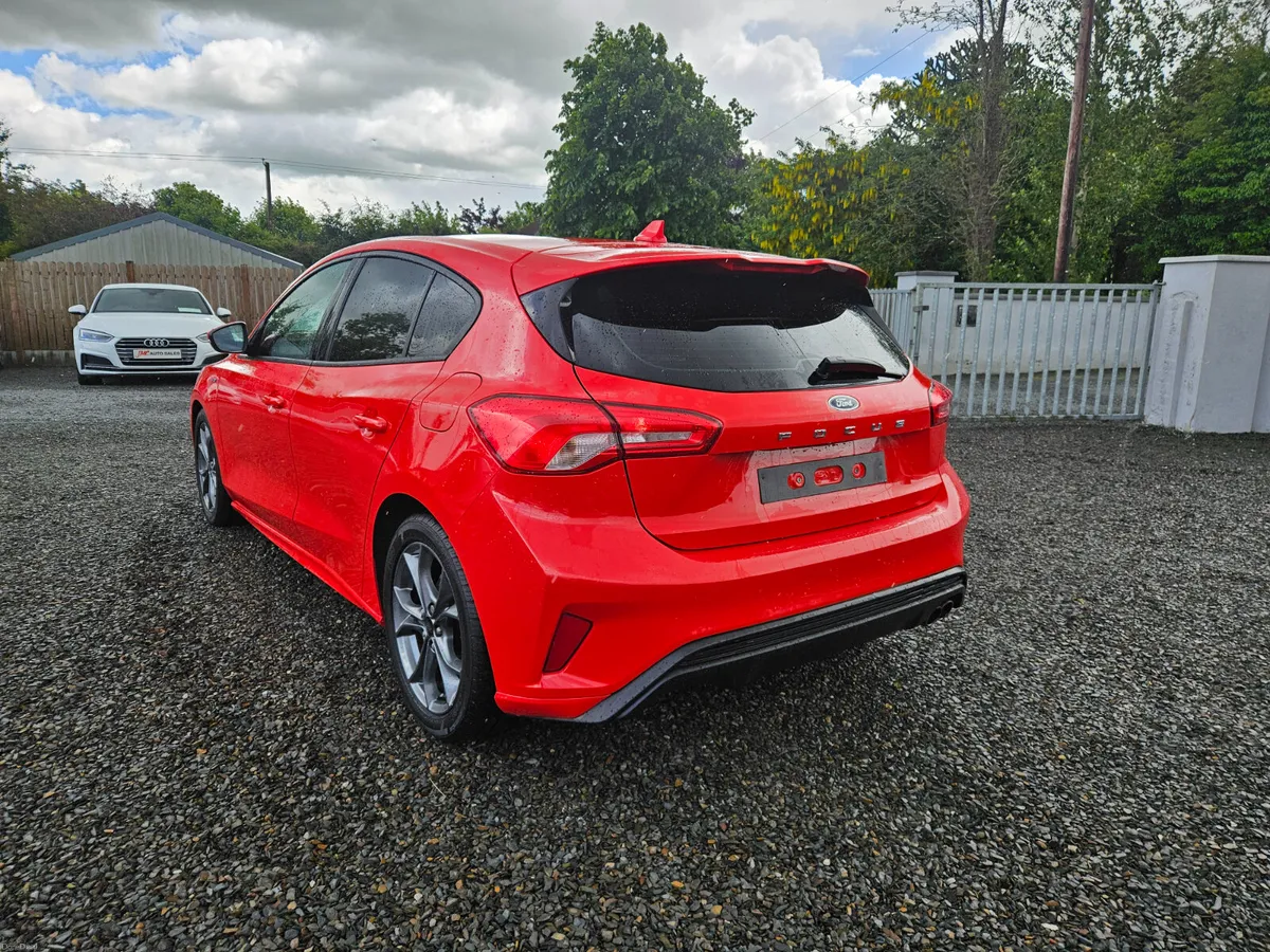Ford Focus 2018 - Image 6