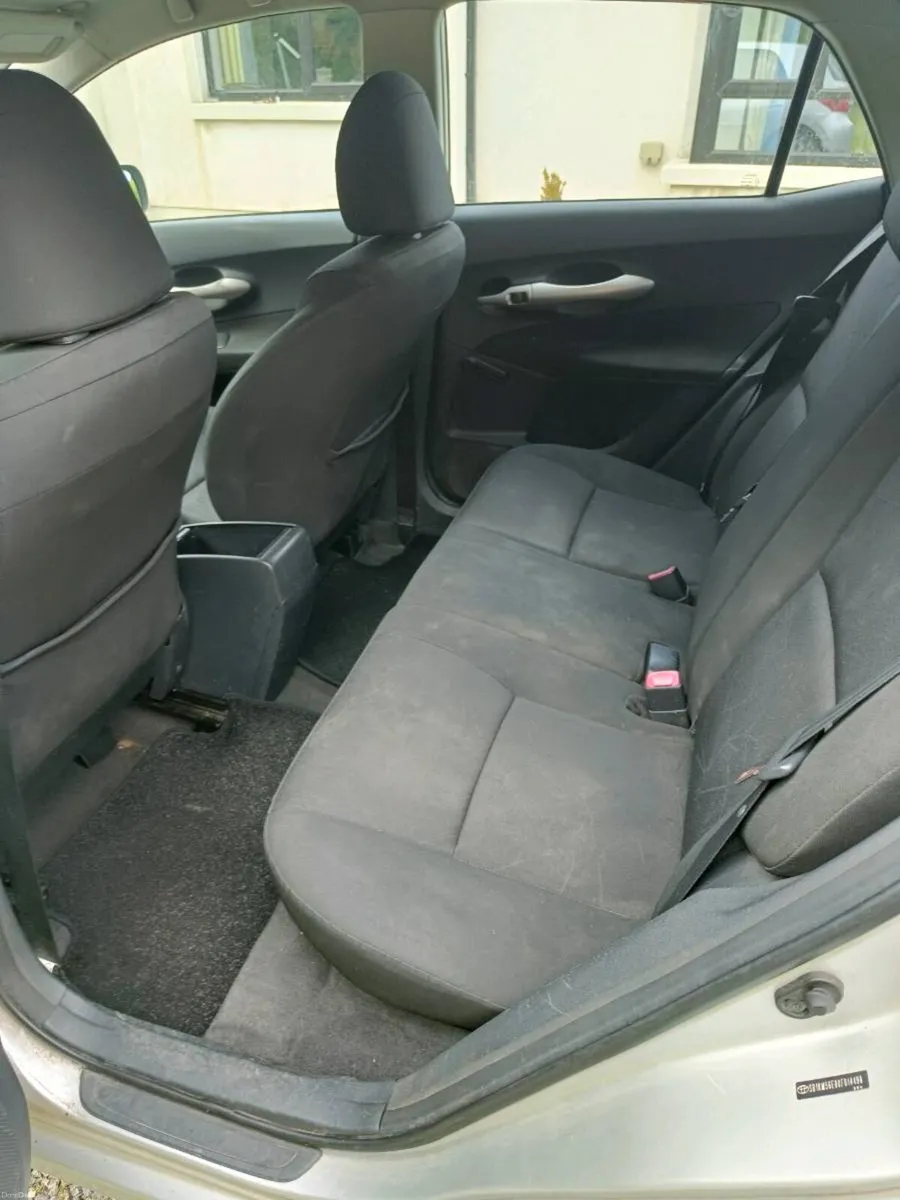 2008 Toyota Auris - Image 3