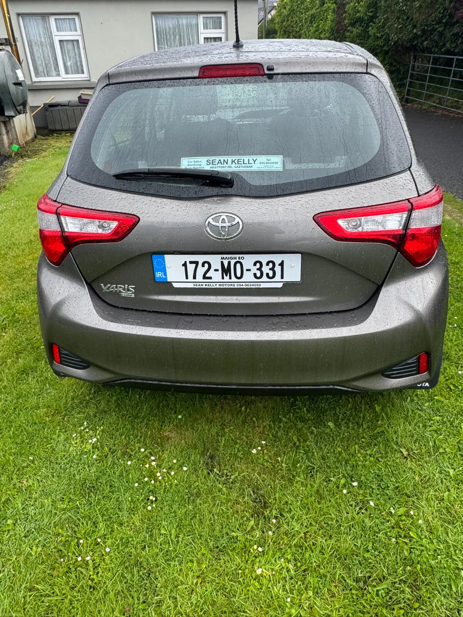 Toyota Yaris 2017 - Image 4