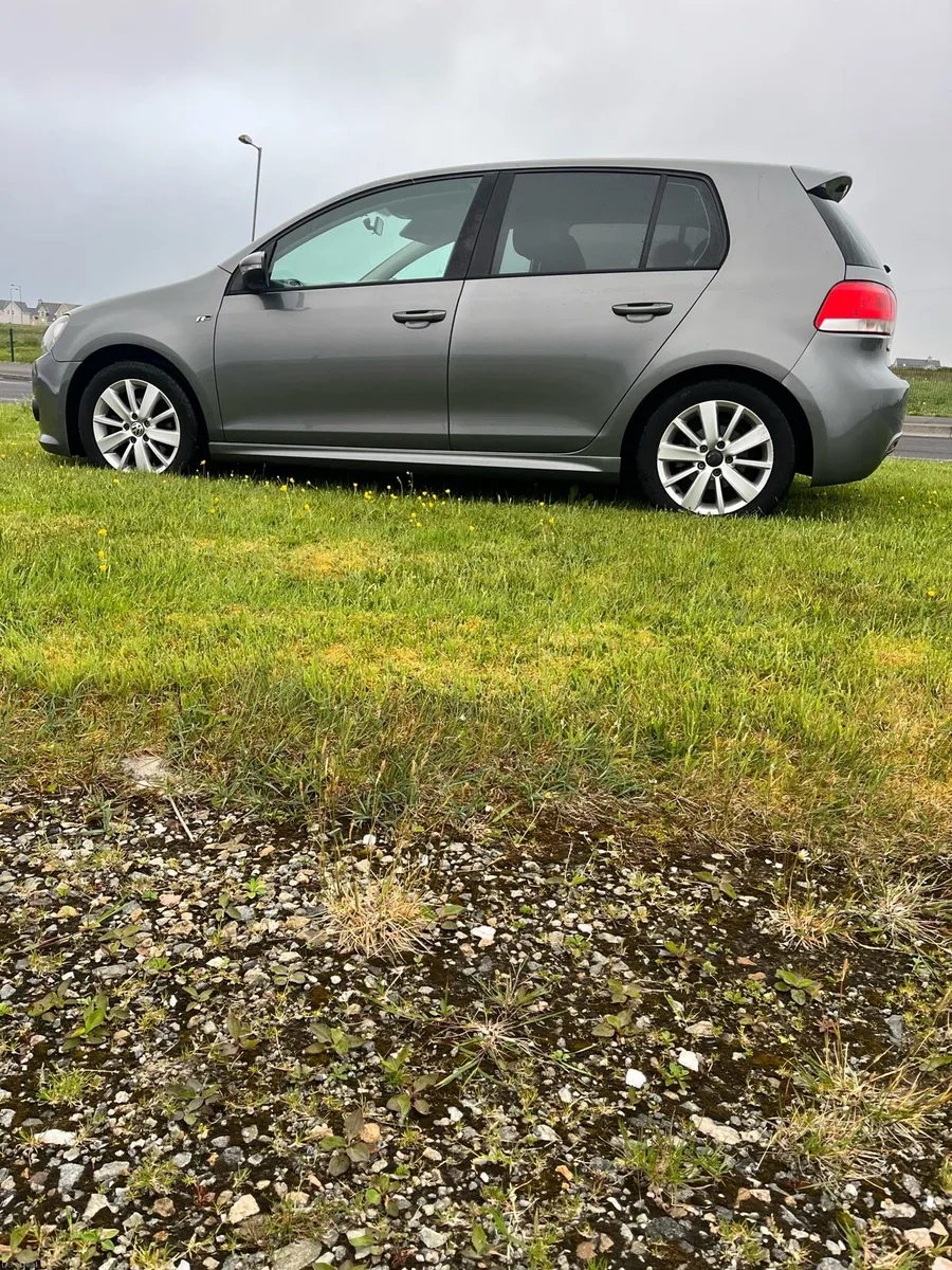 VW Golf. R-line €5450 - Image 3